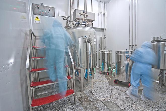 新利18全站辽宁乐金建立｜黑河市食物厂房干净车间净扮装修(图3)